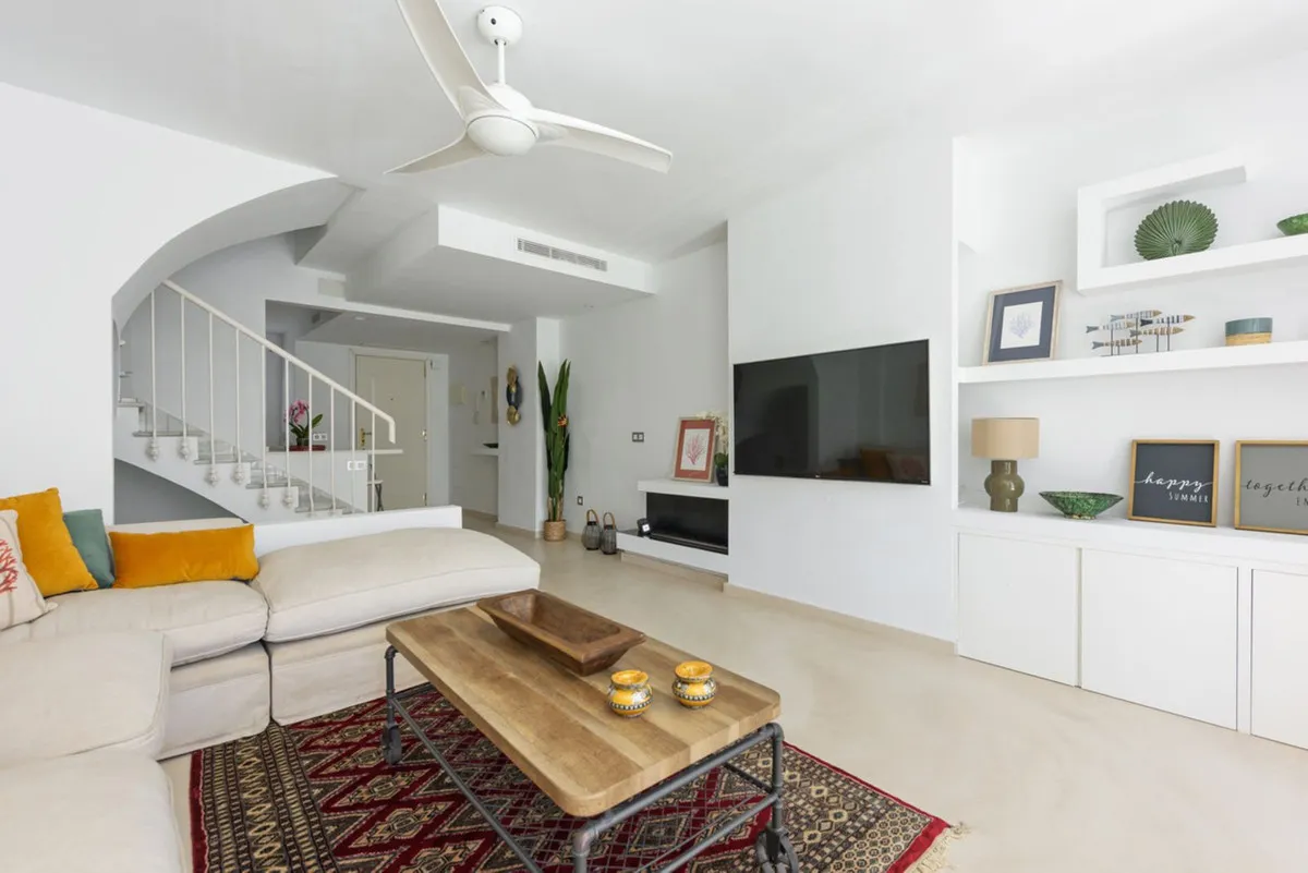 ba87ead2-3480-4c1d-b5ec-40e68e925bf9