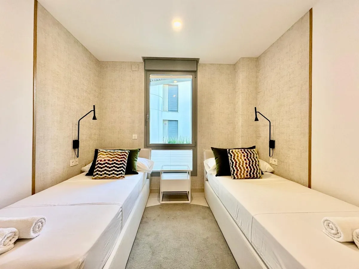 3f577cec-64e5-40b4-846a-01b318792494