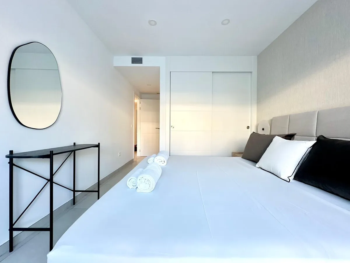 7dd9c8e8-ea29-470c-ae41-01dc8f2b3547