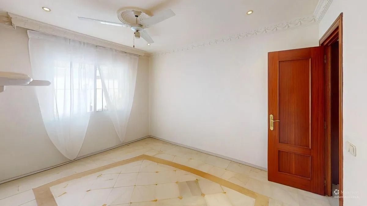 a05aa221-c08a-452e-84b1-9c756e853334