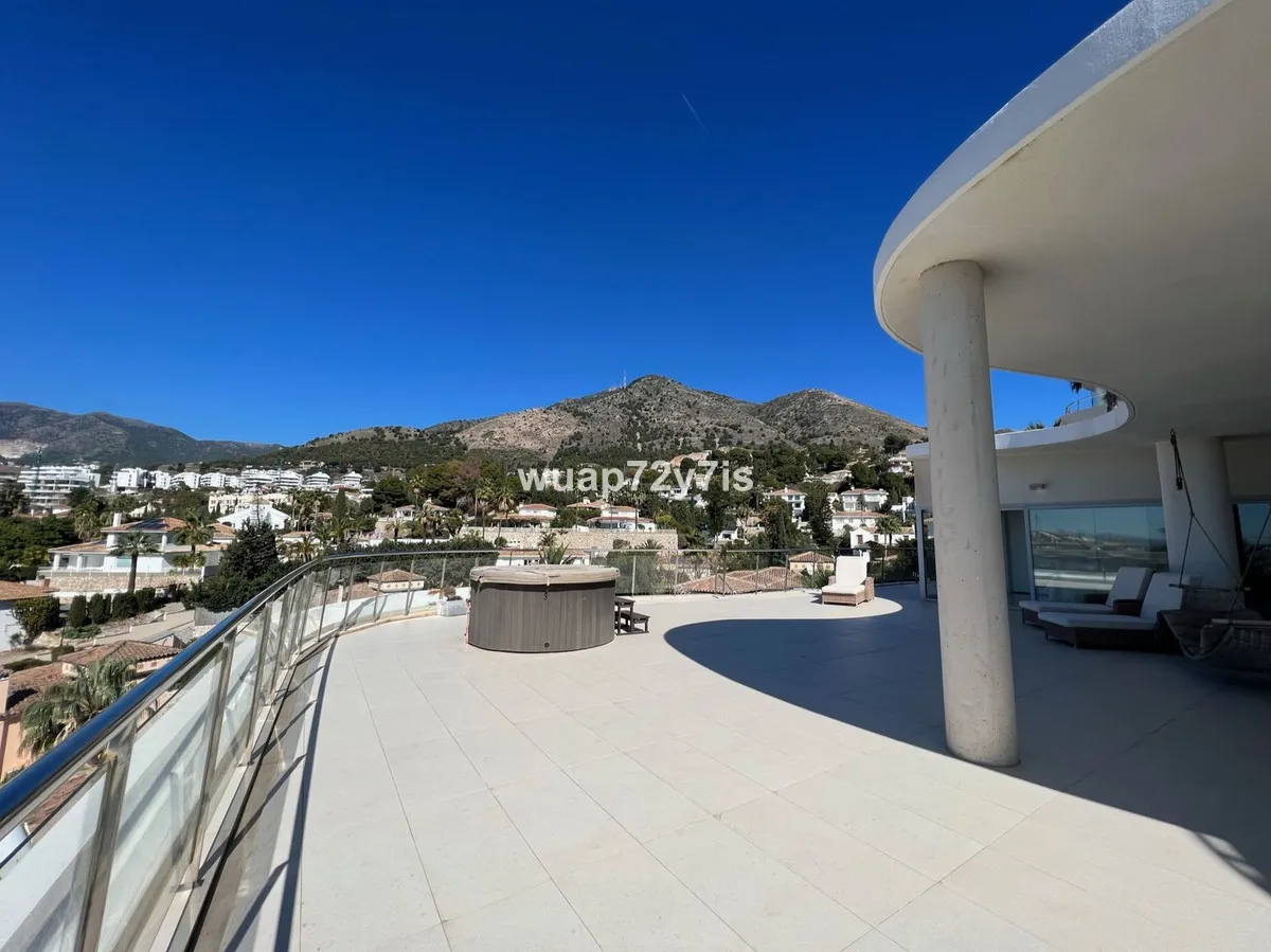 eb3192bf-4f21-4e33-bc3c-1ee37132e90e