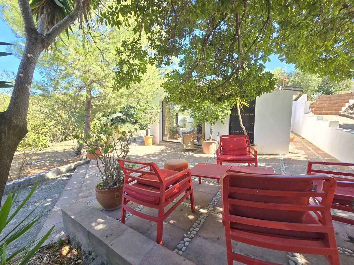 0729a838-aa40-4b28-a767-a6d87c1f53f3