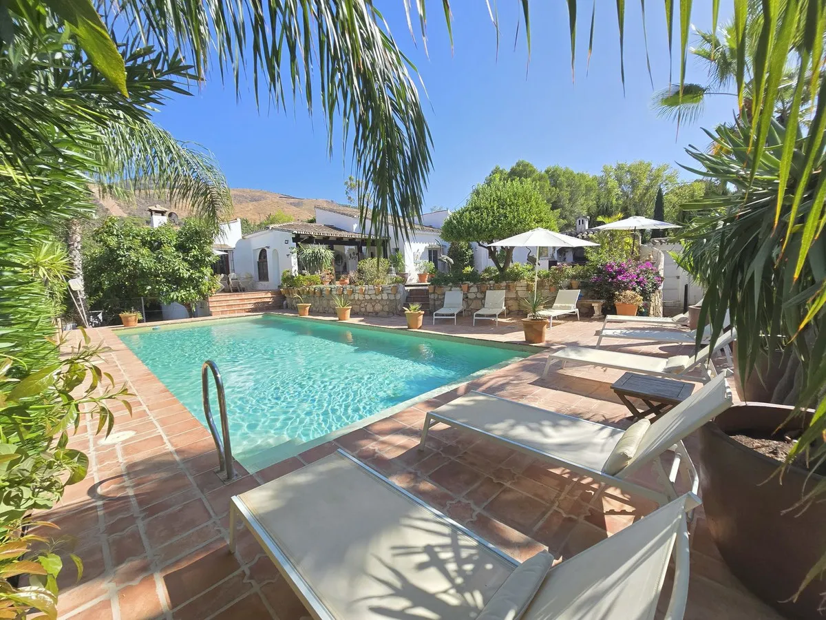 13848ca7-9a3c-495f-8479-e29a09dce2ef