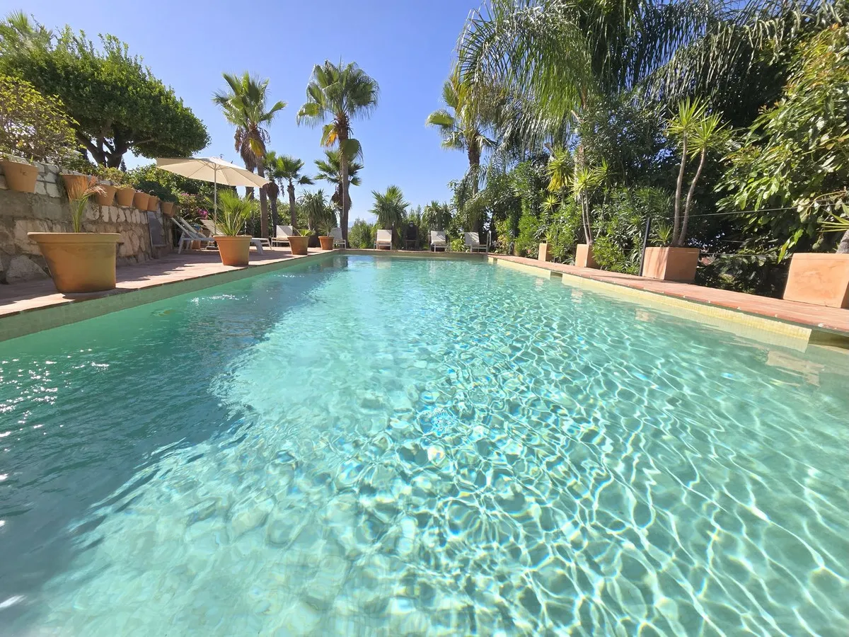 3b986564-3fd7-4ff6-8b67-0f232b35d710