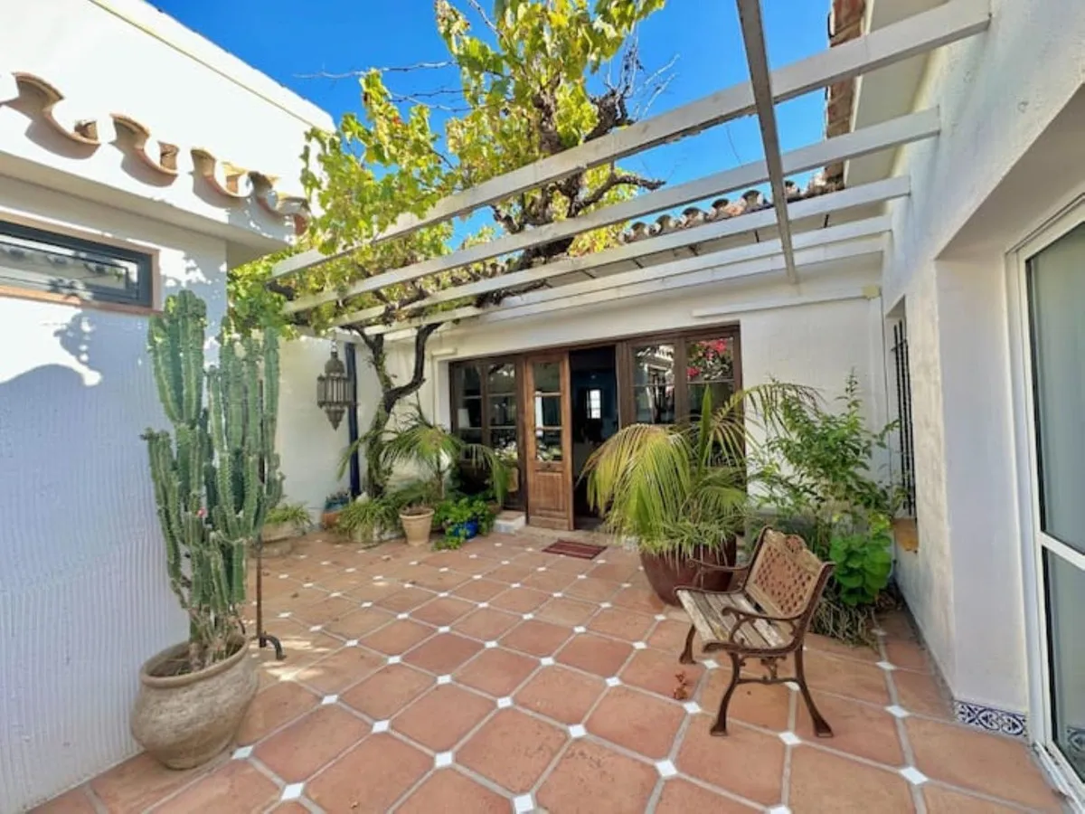 69a1f3c6-1470-4958-b405-5edd60ec4e50