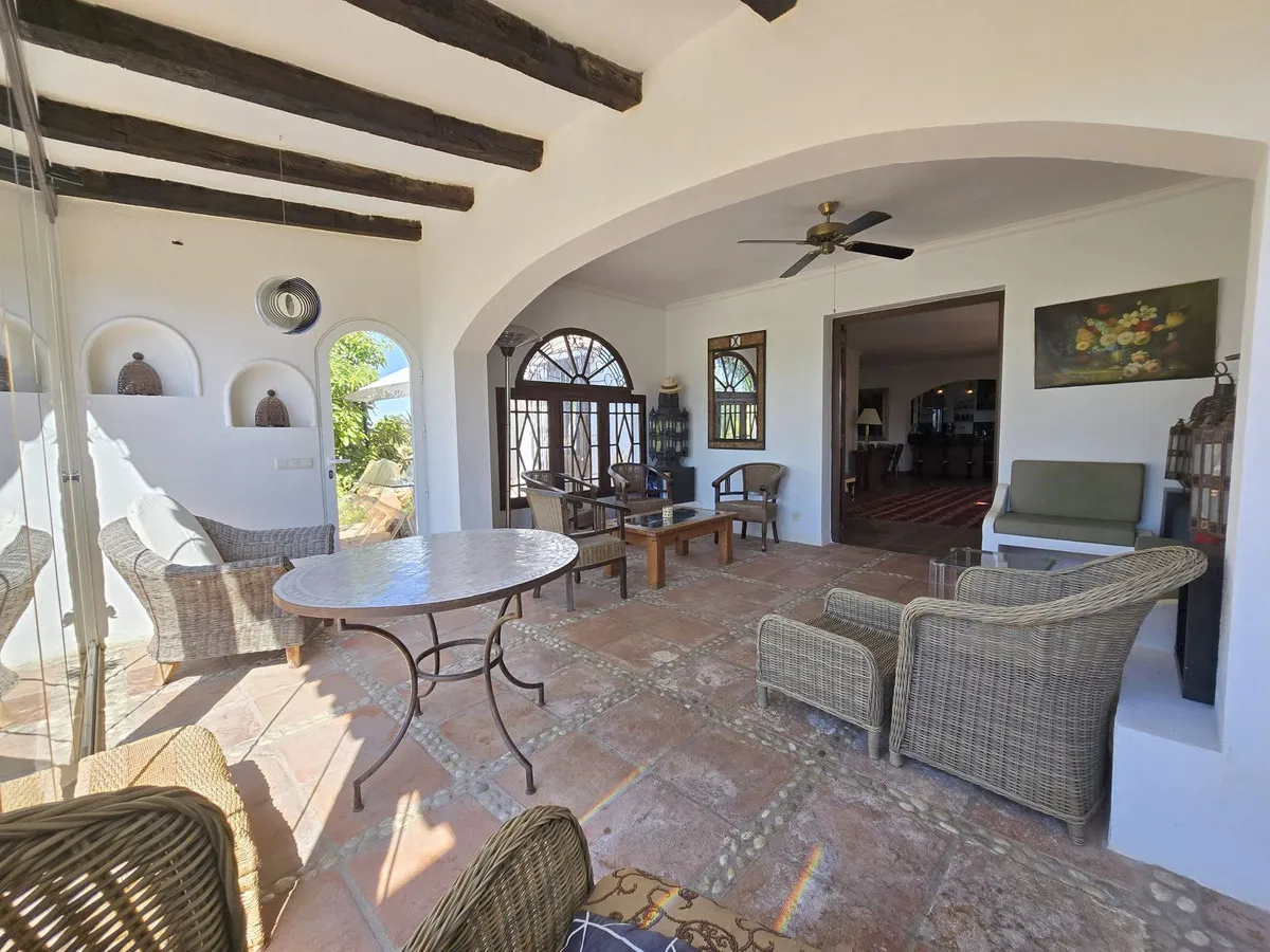 7fef254b-72e4-42df-ac02-9d24e2c55da6