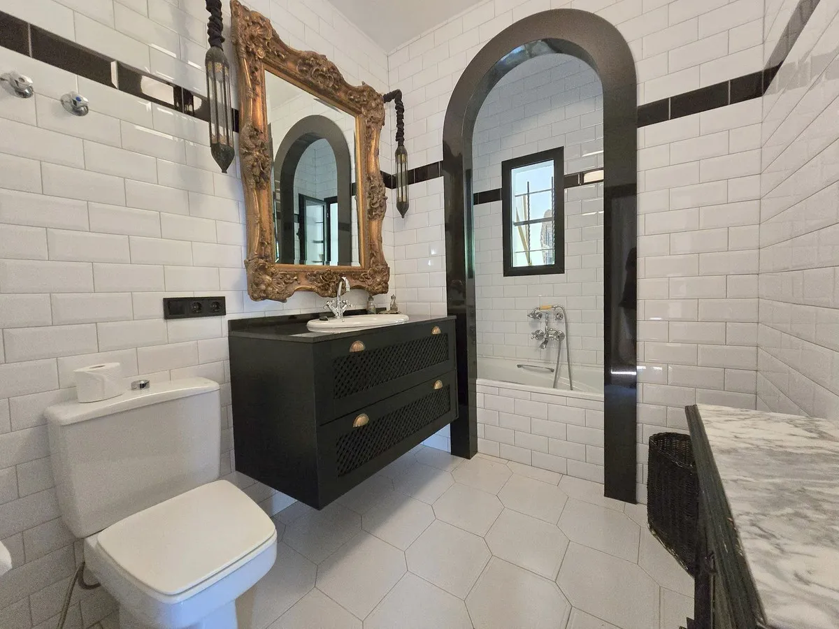 a508fd79-909d-4b6c-b8bc-c77254cd72ca