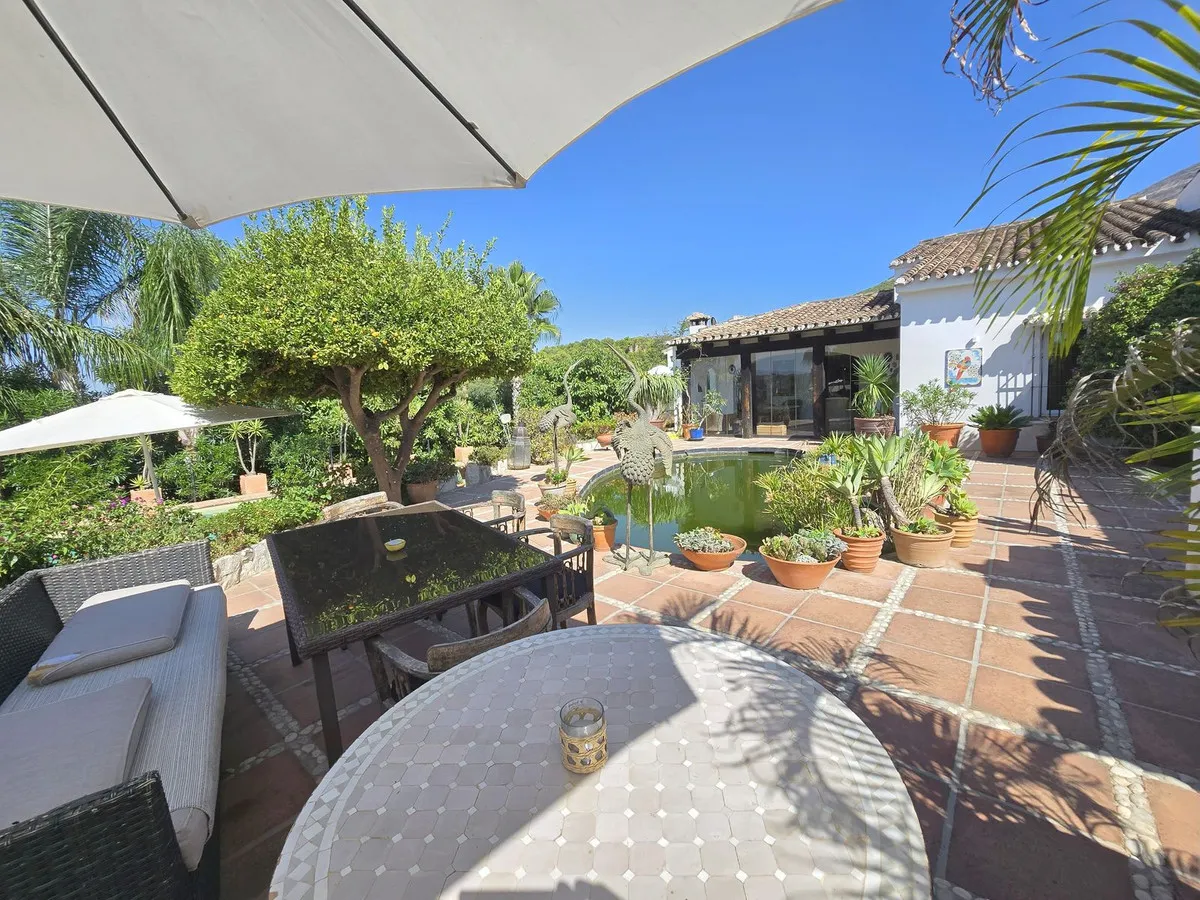 a87ef124-2729-4a1f-ae99-8a0a7fd32414