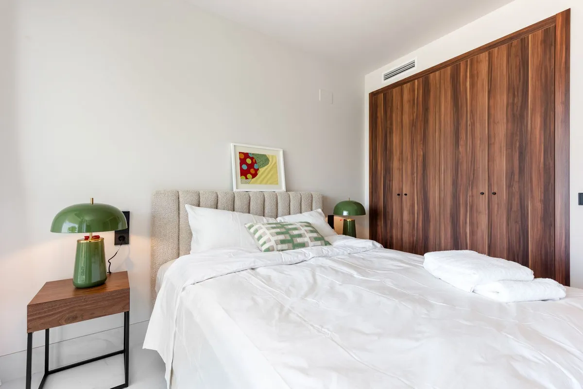 caeedb74-a1f4-4ac3-b62d-914d0d1067c9