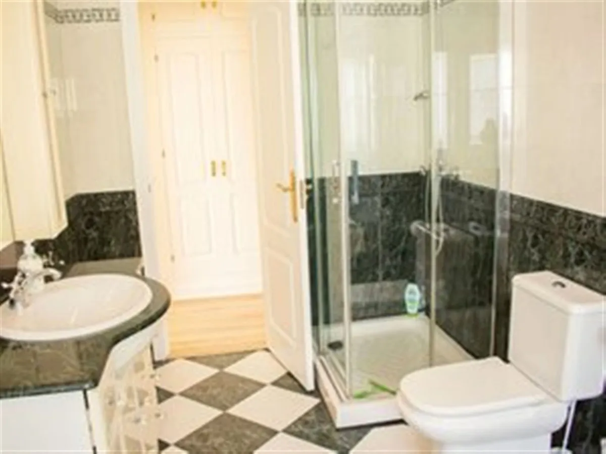 27540244-511b-44a3-9180-b7cf1beef379