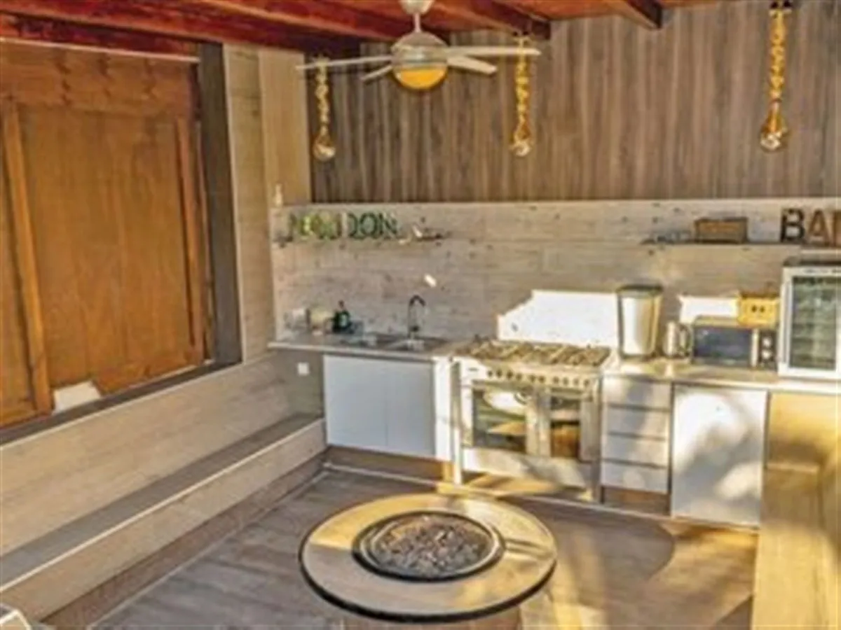 6110a2b6-1491-4fd7-a0c1-cb69a1299654