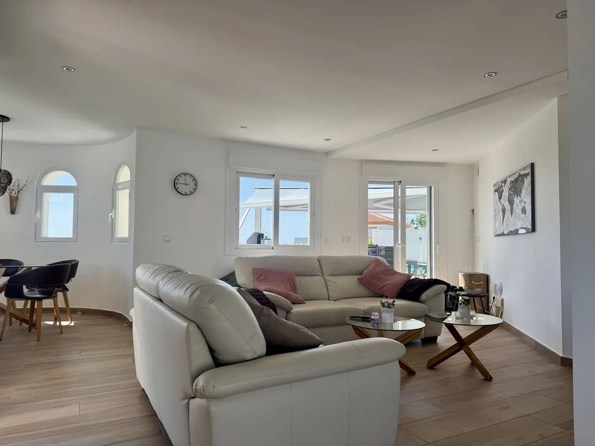 40b7702e-e18d-4a4b-8b9c-56c7cddf5ac4