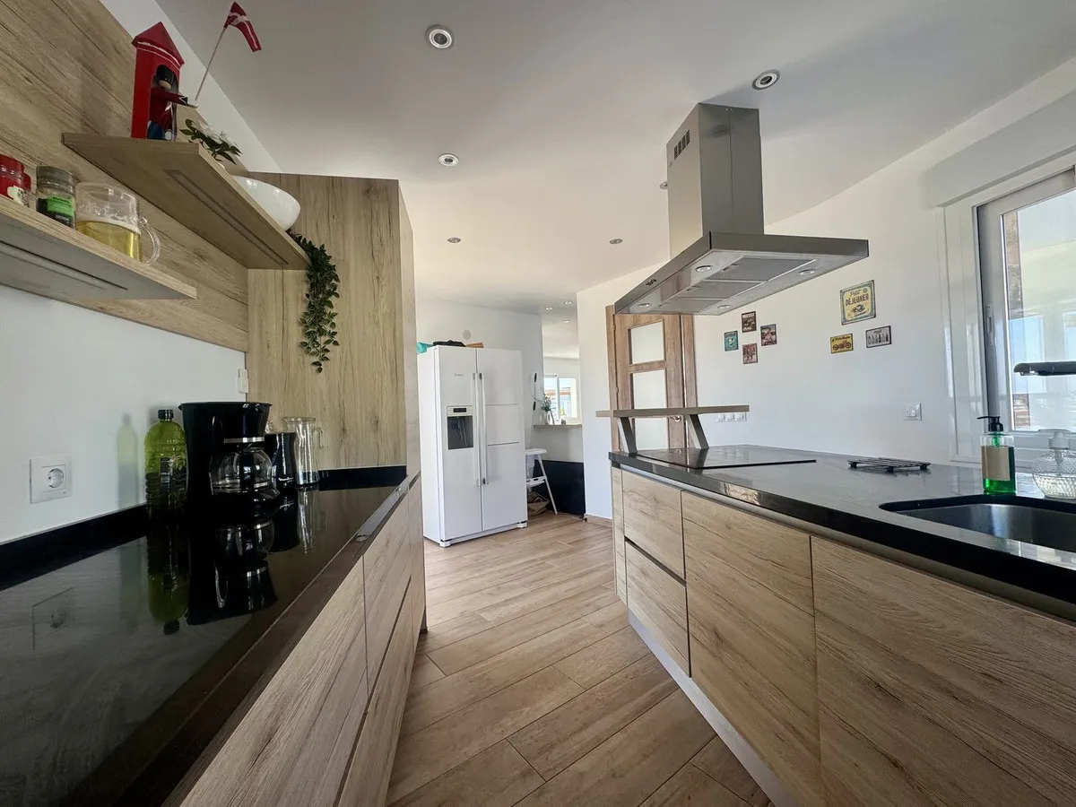 569cac76-c72a-407c-954c-d477fdc4ae36