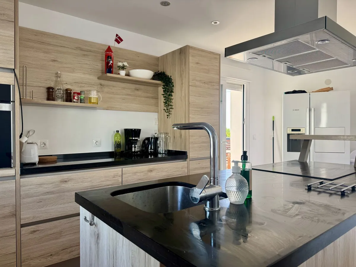 6bba0ba1-0eb8-4f84-9d9a-ed5592fd7178