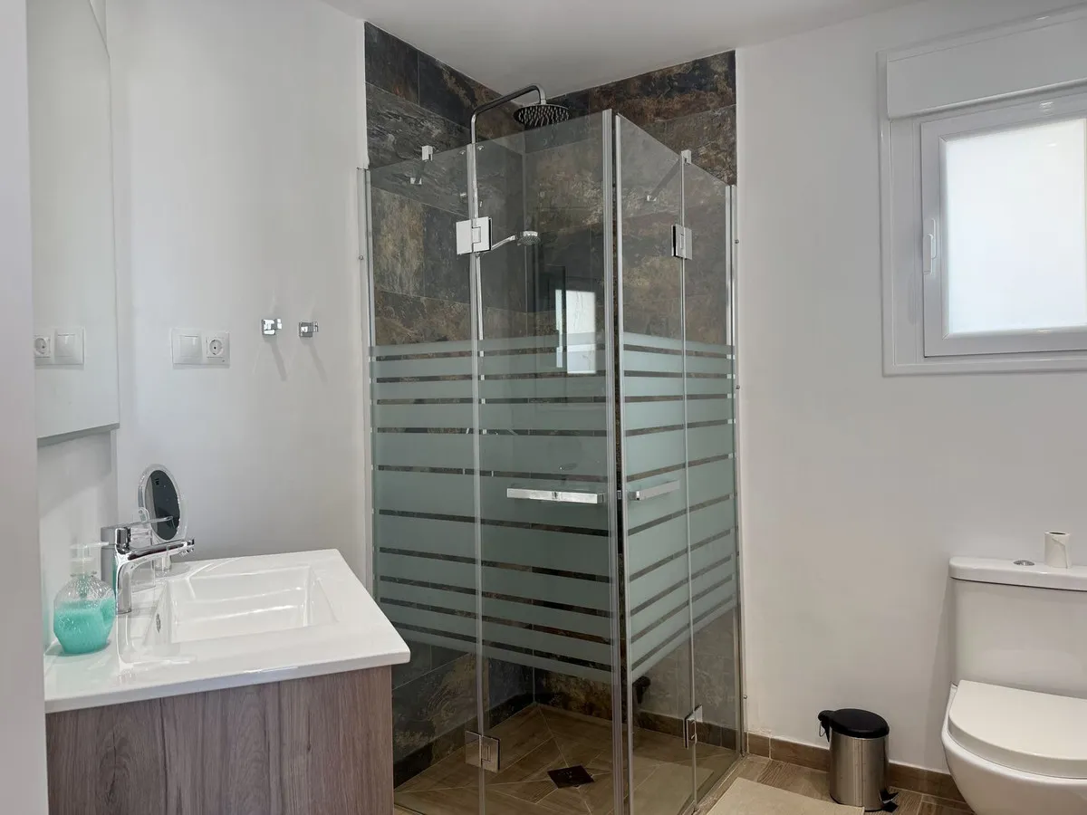 736d0e52-6f50-4548-bf57-3de3f0cfbdc0