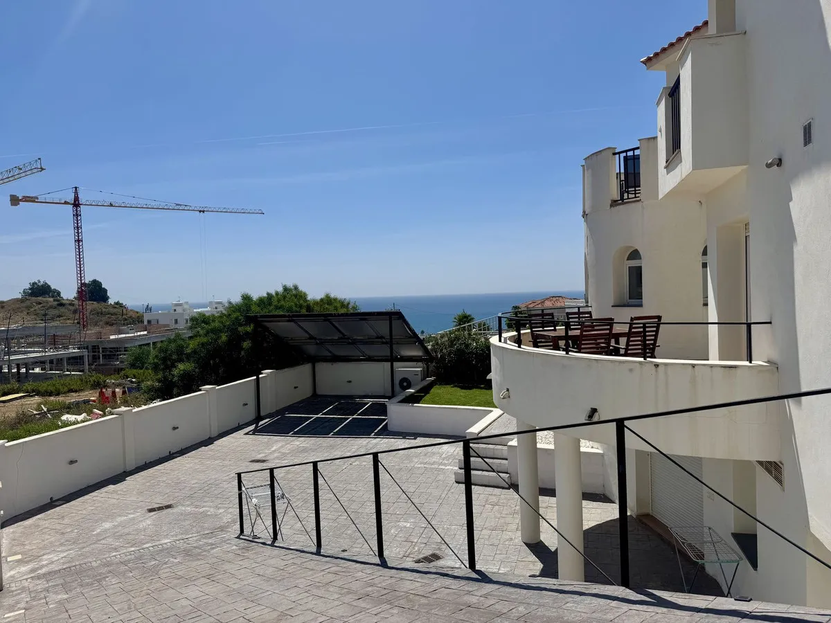 8da50417-11ec-4b3d-b26f-dd670c25de3a