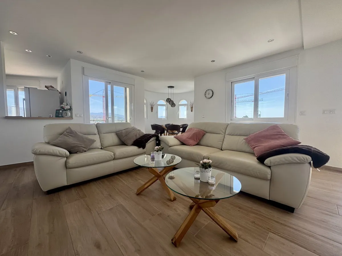 d9b5e4b4-4c5e-4add-ad4e-ef5b958ec4b7