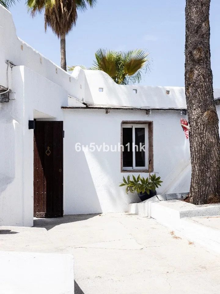 6e0ceead-595e-4981-b266-ab9e00f503cd