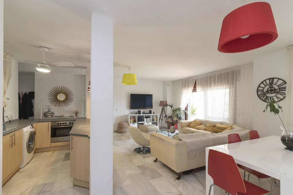 9947e034-6f52-41b2-a90b-eb7f66c3045d