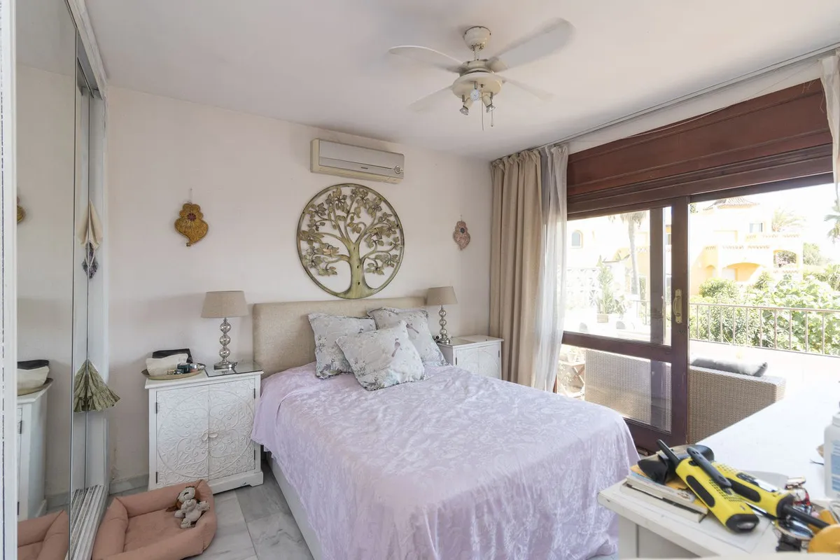 b3f6594c-e303-4d37-aa3b-df1a9170bb68