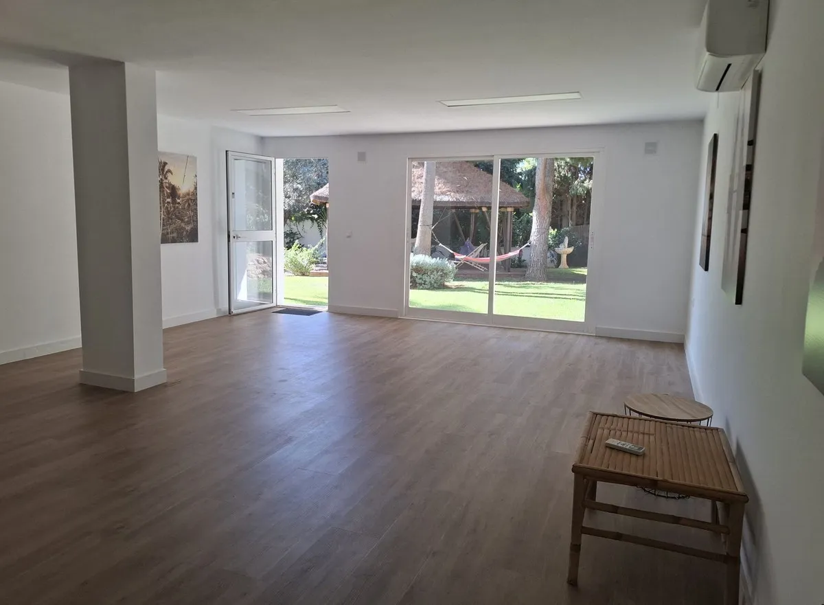 1655f8d4-e342-458f-b969-8ce3e96c18a6