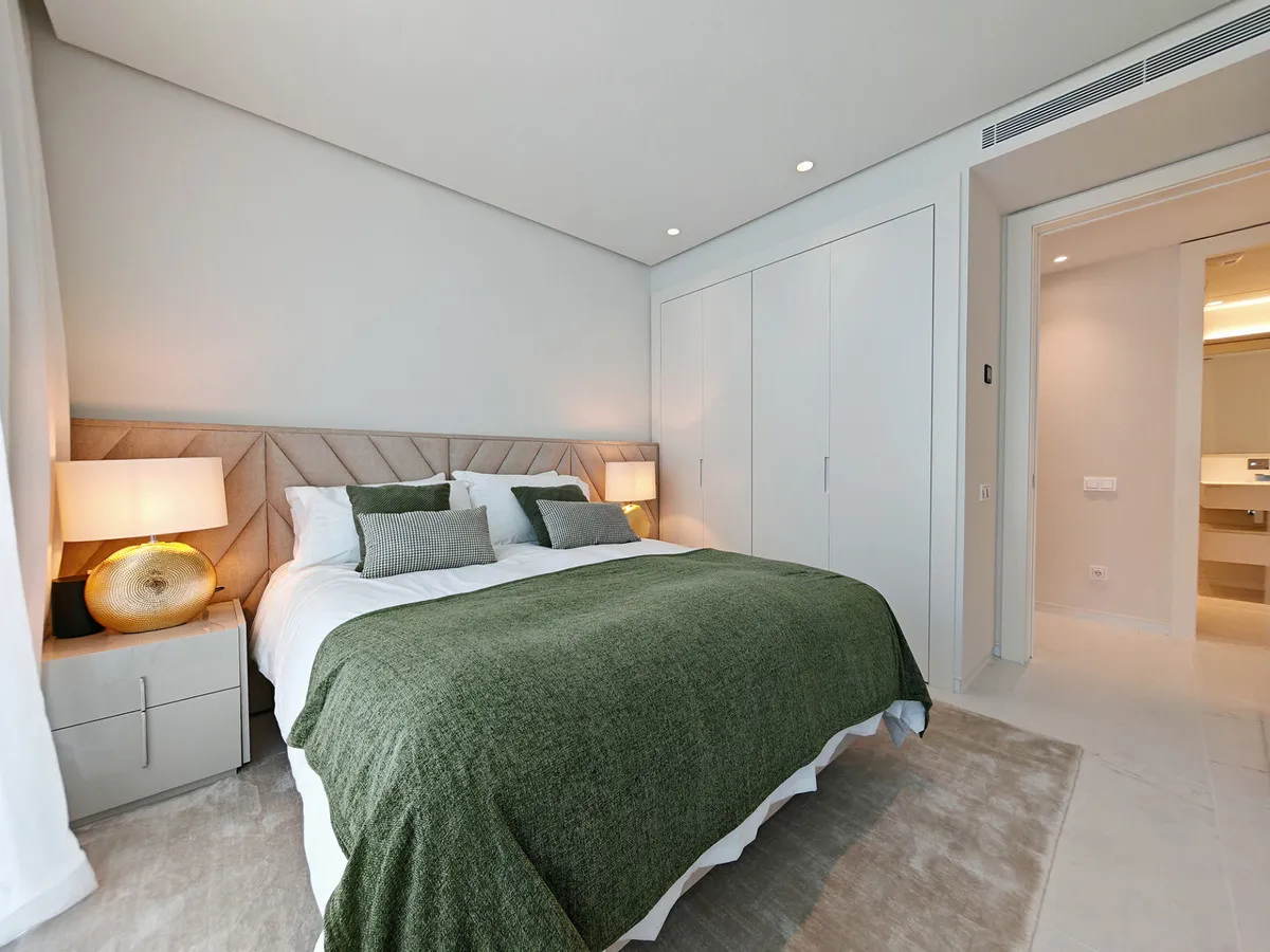 5f3e2fc8-a534-4743-9e9b-60626d572330