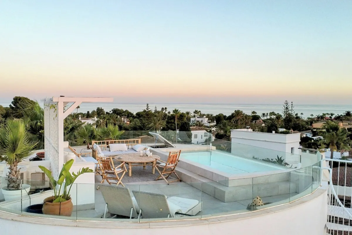 99e8062c-95b6-44e6-bd0f-158ab479380f