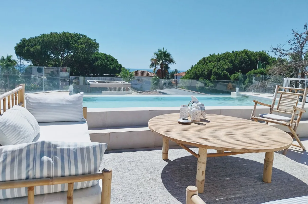 a4ca4574-61d0-4ff6-b1f5-a0e6957fb907