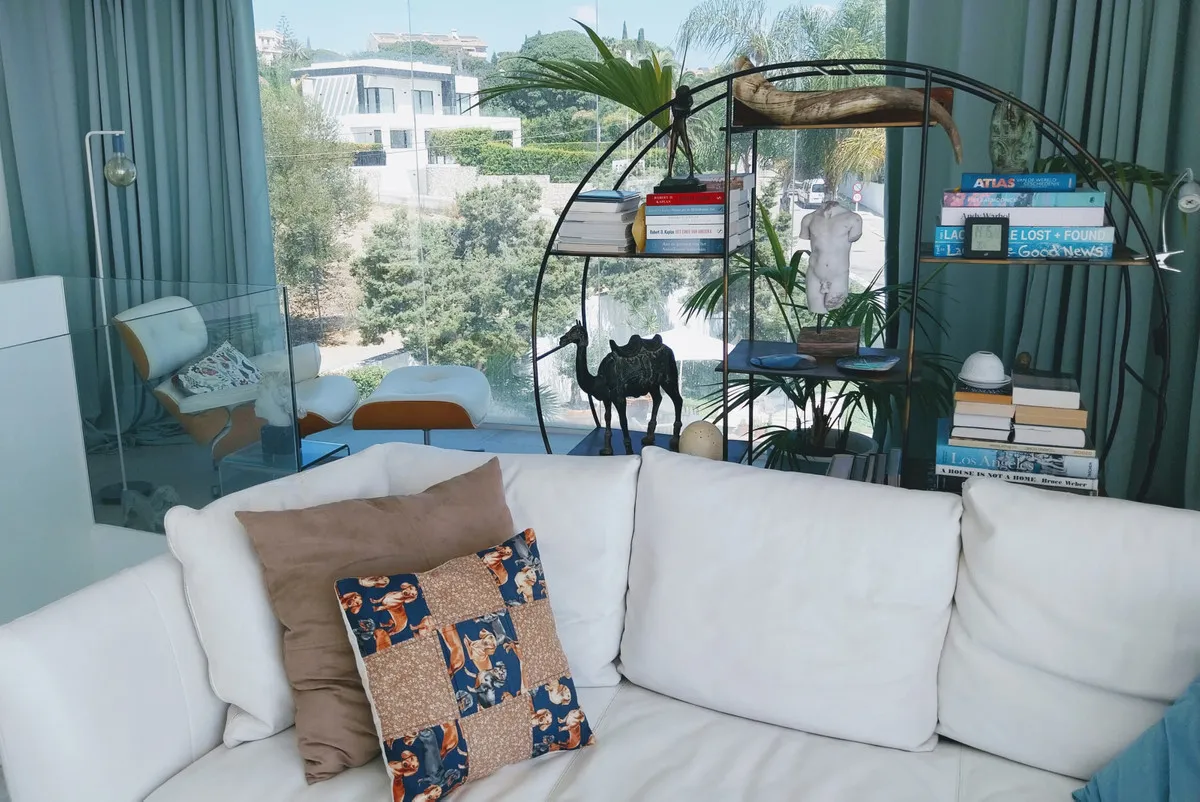 b3d25852-ddf7-4197-885f-667f383fb3a2