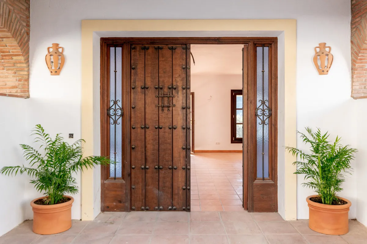 0e11b081-ff00-4cf5-818f-9333c3d20163