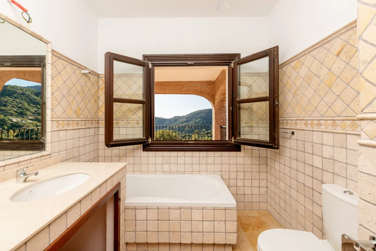 35b09dcd-eda6-409a-b2b0-80de55960222