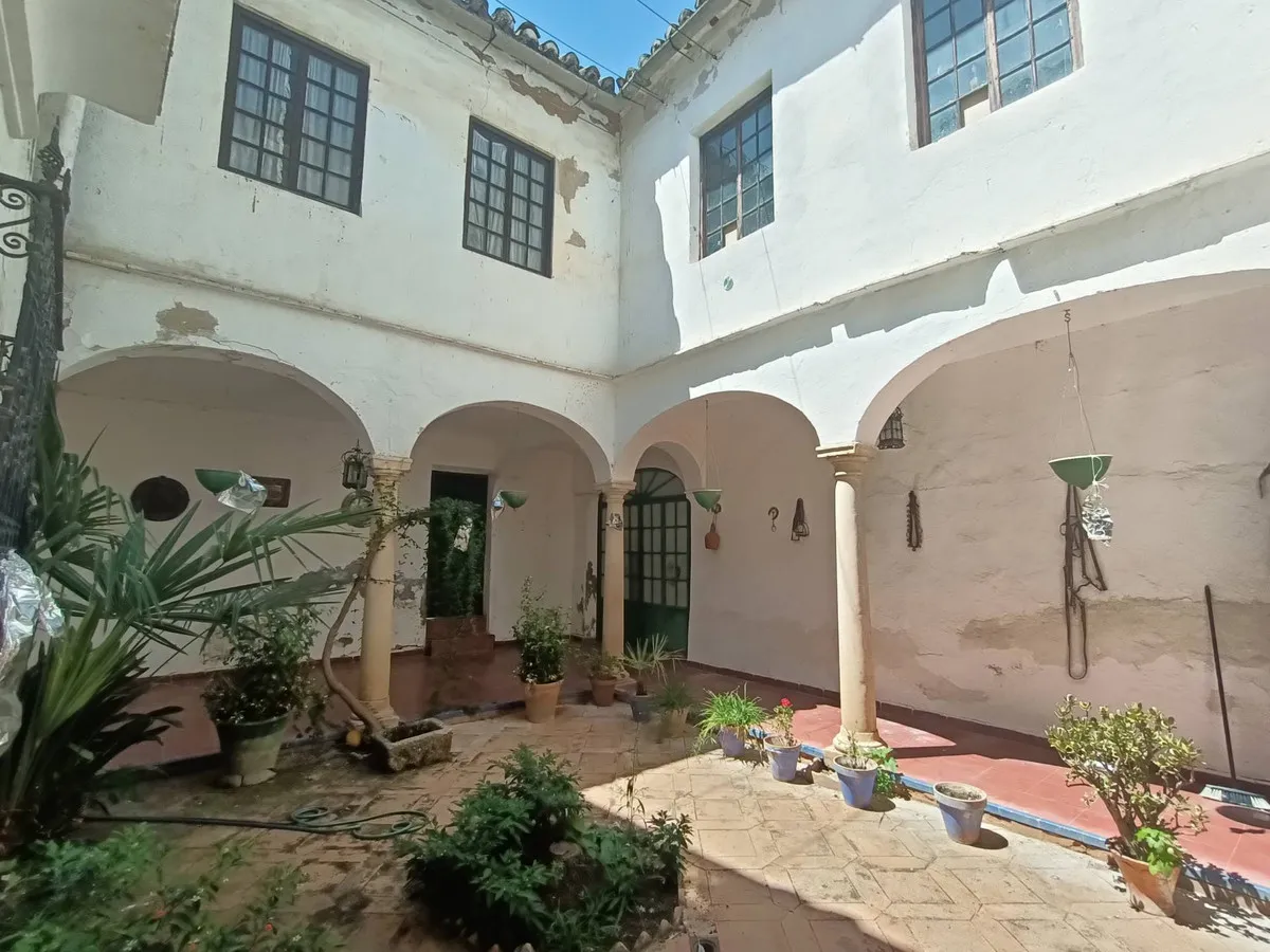 0b64ca7e-ebfe-44f9-b564-e681f53390c7