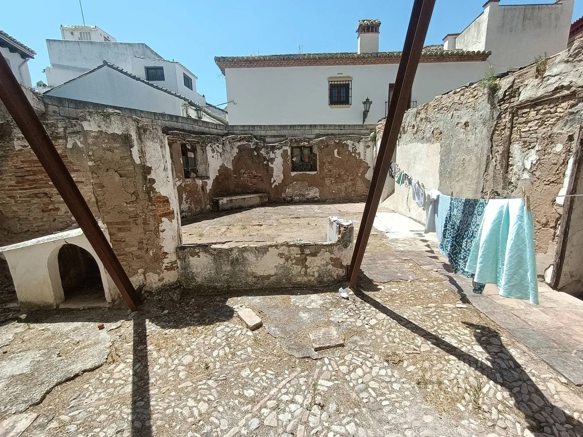 51824c26-1fe8-4073-a051-40c9139820be