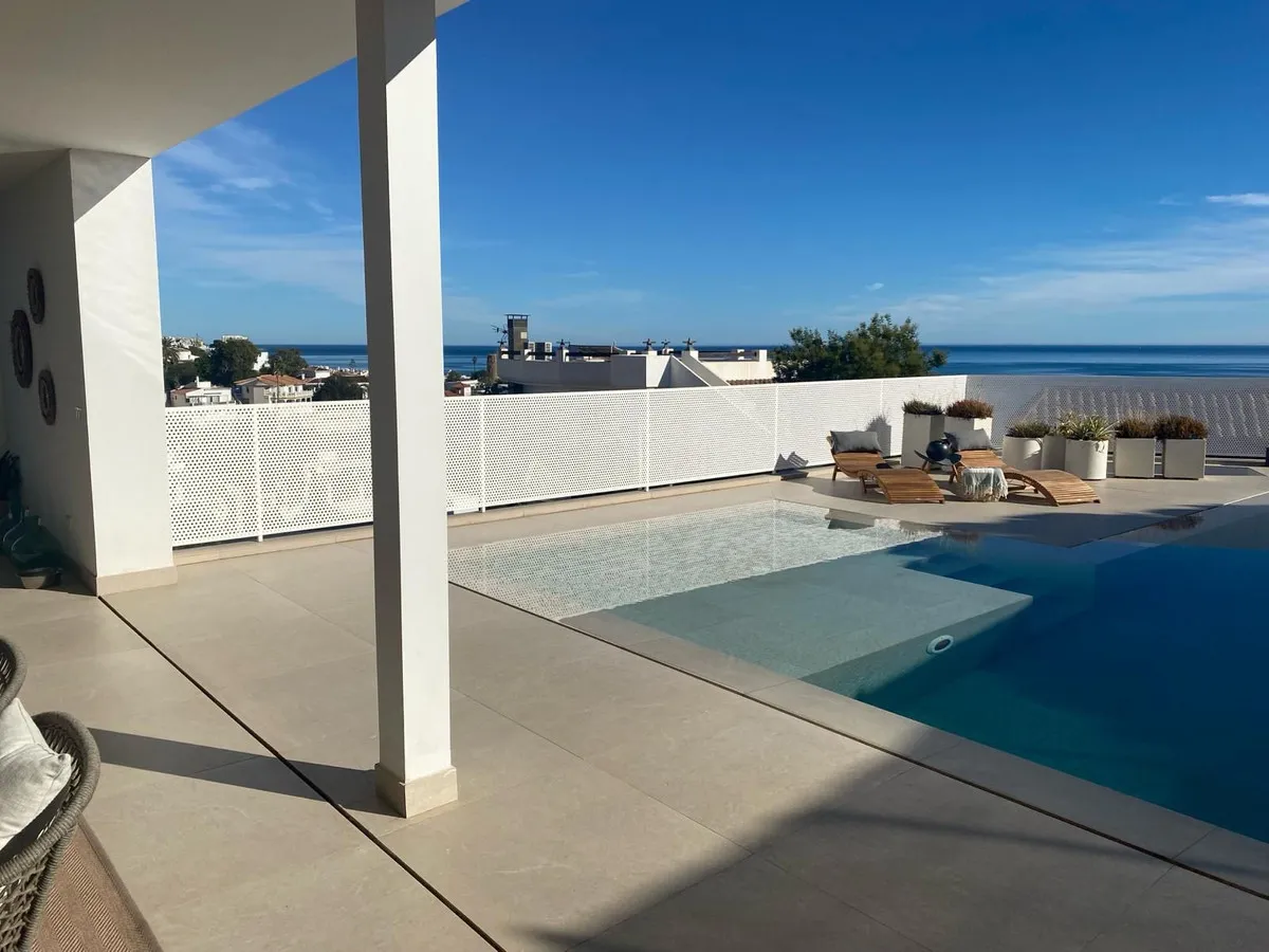 32844e73-5bb9-4b93-906a-aab33a9d130f