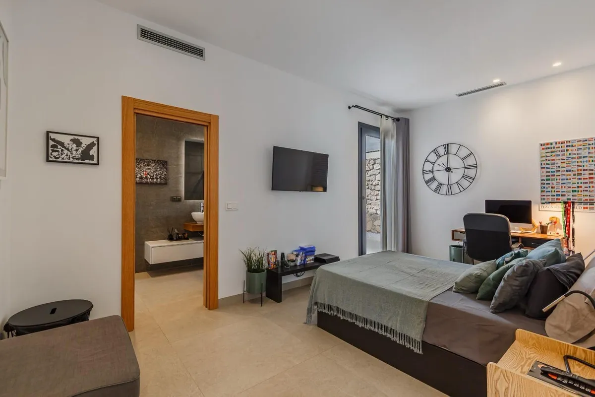 730107d6-ac76-448f-93f8-bd9a13027cea