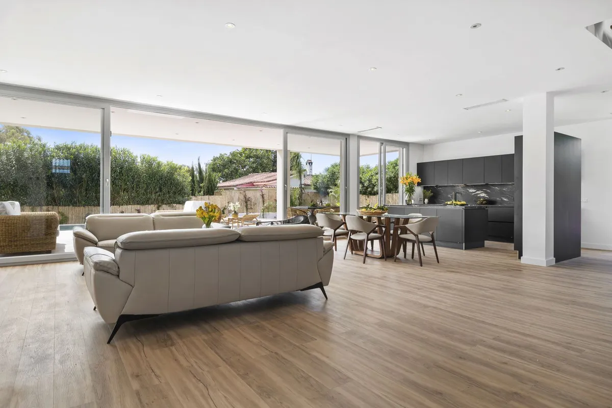 163ce9ef-549f-444f-aab2-10bd1d4bc999