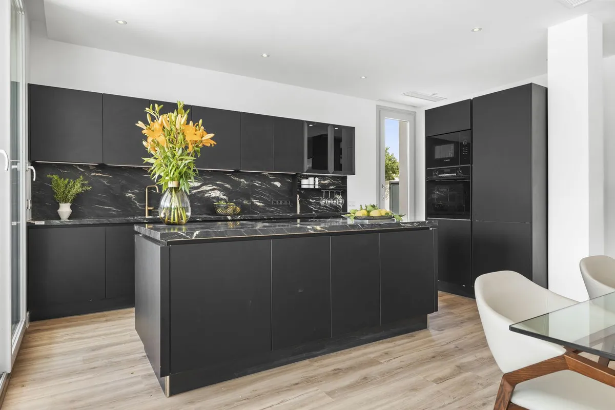 2dd7eaf5-bc3f-4725-8f3c-0eac5a2beba8