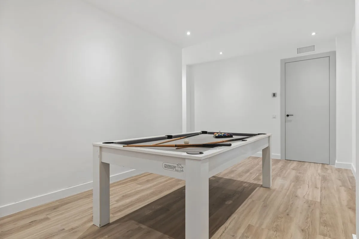 752b5098-5980-4970-8b2b-3de20ebb7434