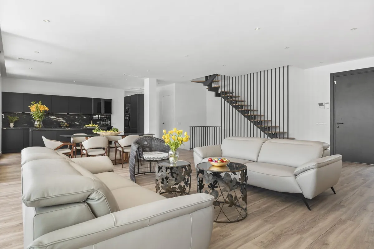 afe07020-6930-44fd-aac8-97e36aa1d165