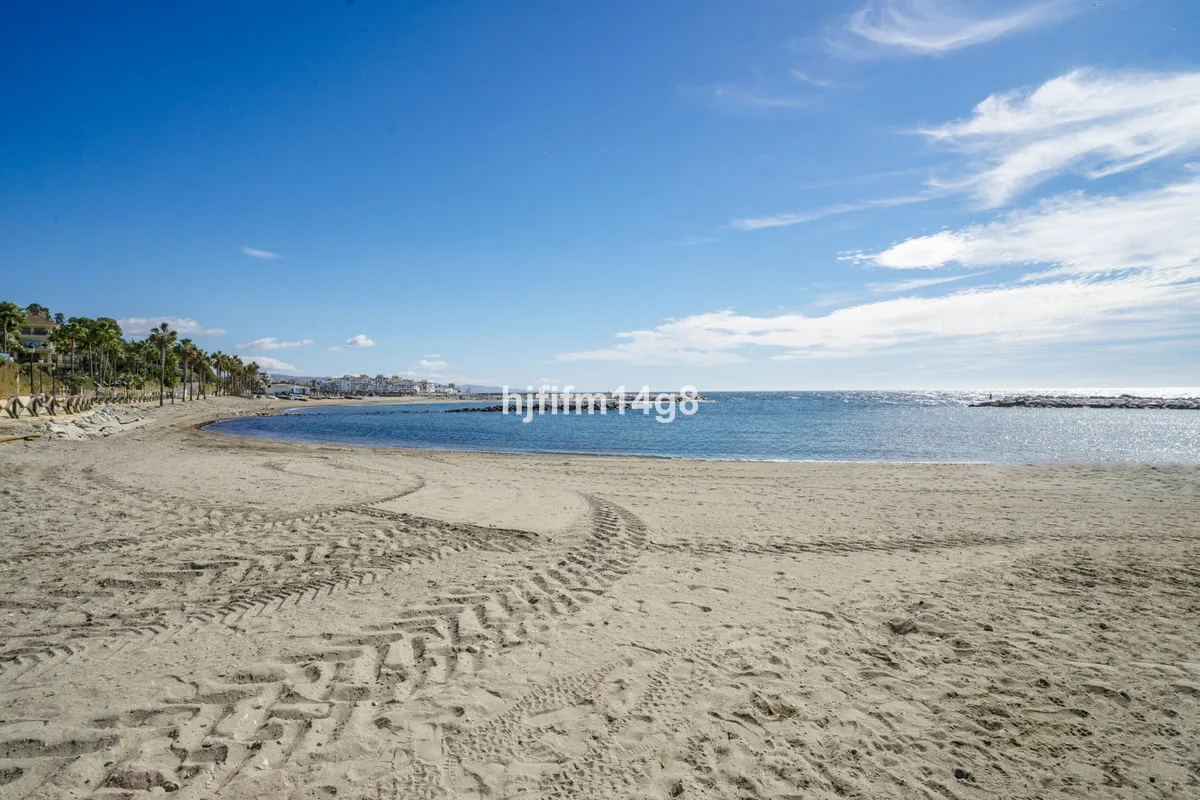 10881028-9ee0-47b2-a5c7-cf2ee9b98f7e