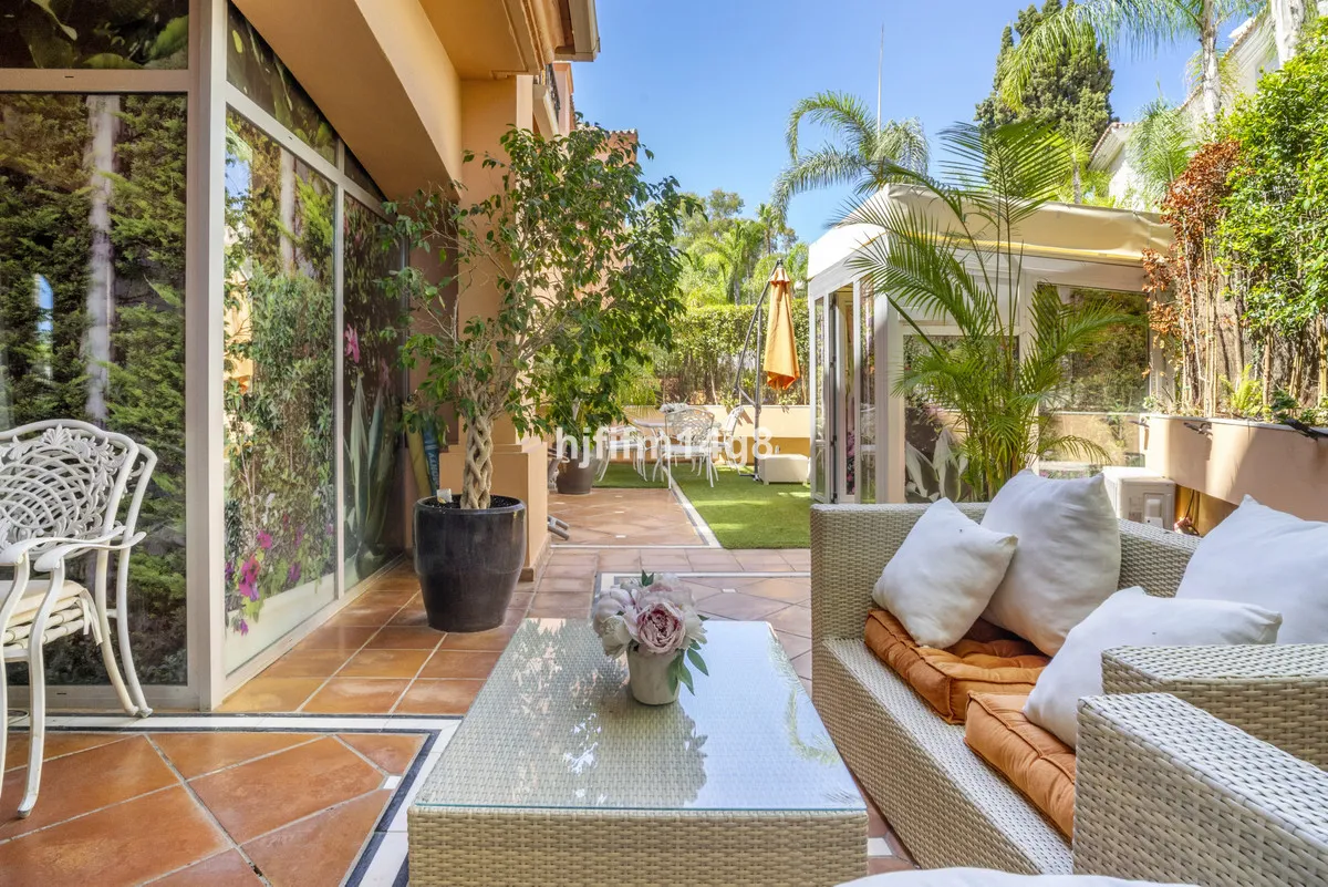 3d701e88-344b-48c3-81cf-ad491653b2c5