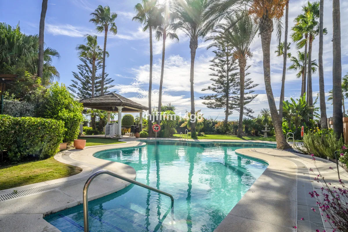 7cdf52dd-b485-4acb-9d0c-6b2ced621c31