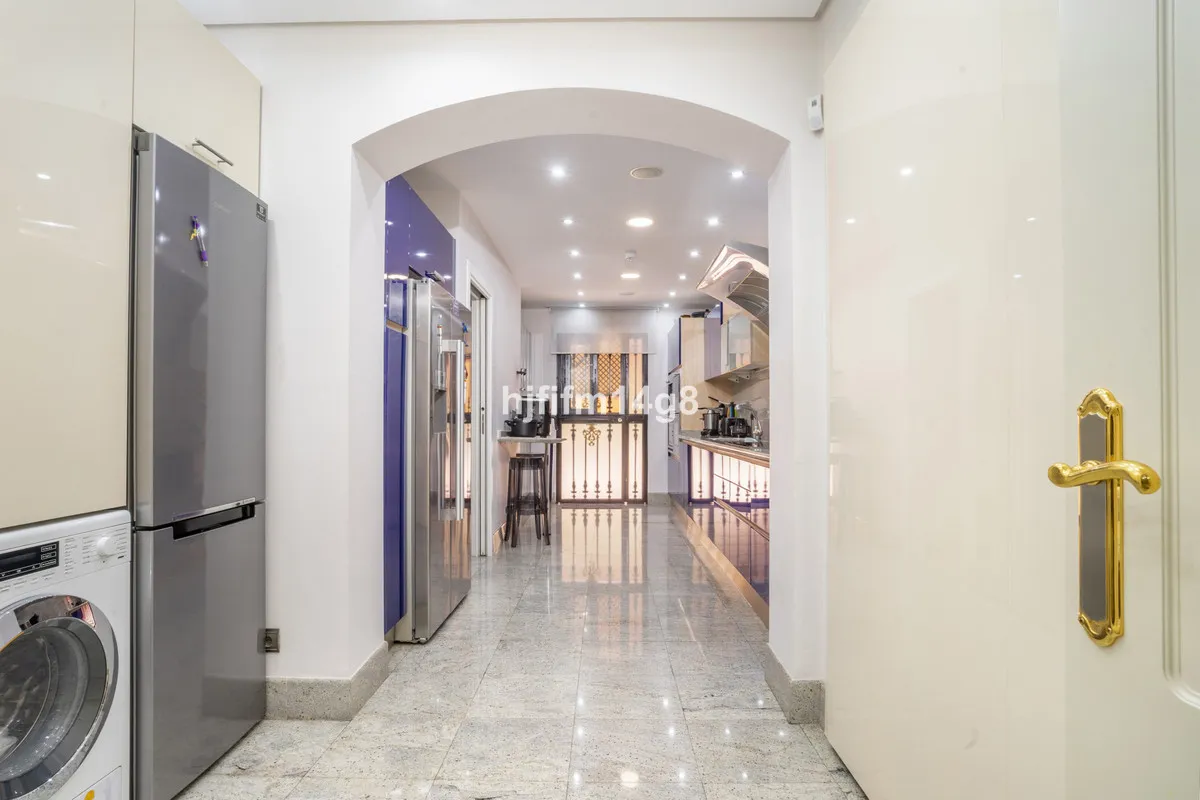 ada5f76c-64c7-48b5-87b8-a3996e331400