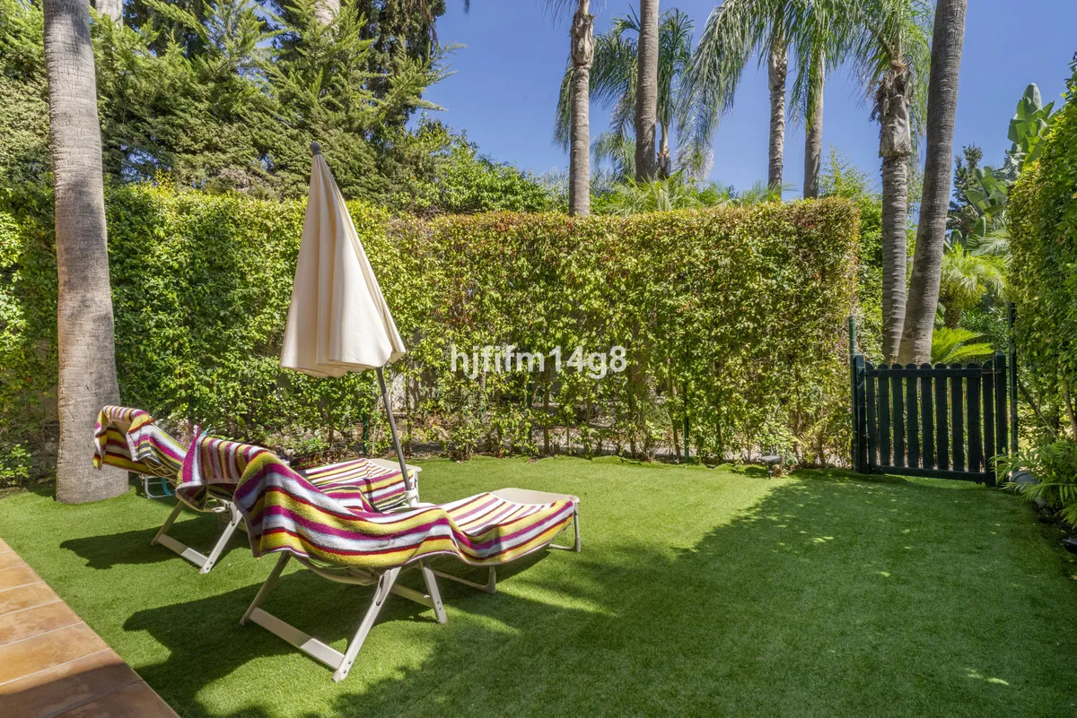 cbac27b9-ceab-4b68-a23c-0c86957d7c40