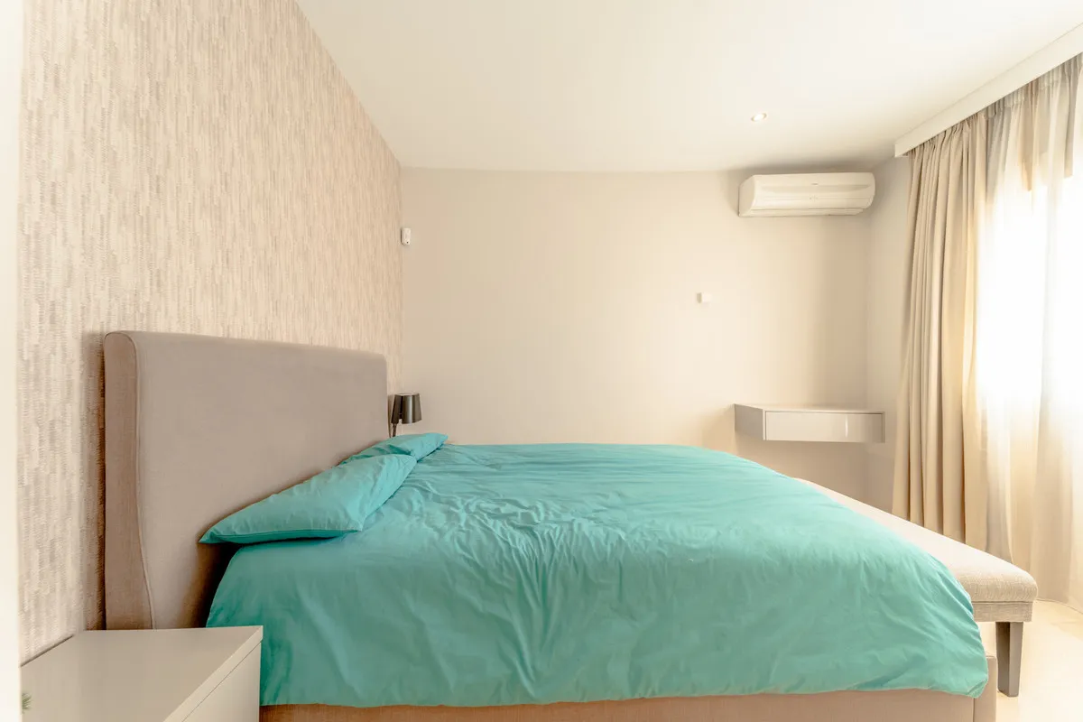 30ed90ce-251e-42f1-bd4e-0b4806a33c92