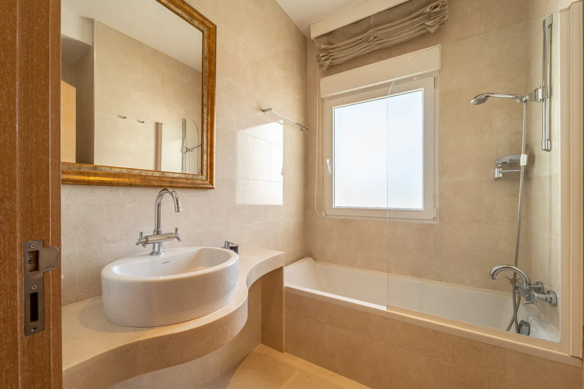 55d7ed10-0297-4fd8-b8b6-346fcfcb25ea