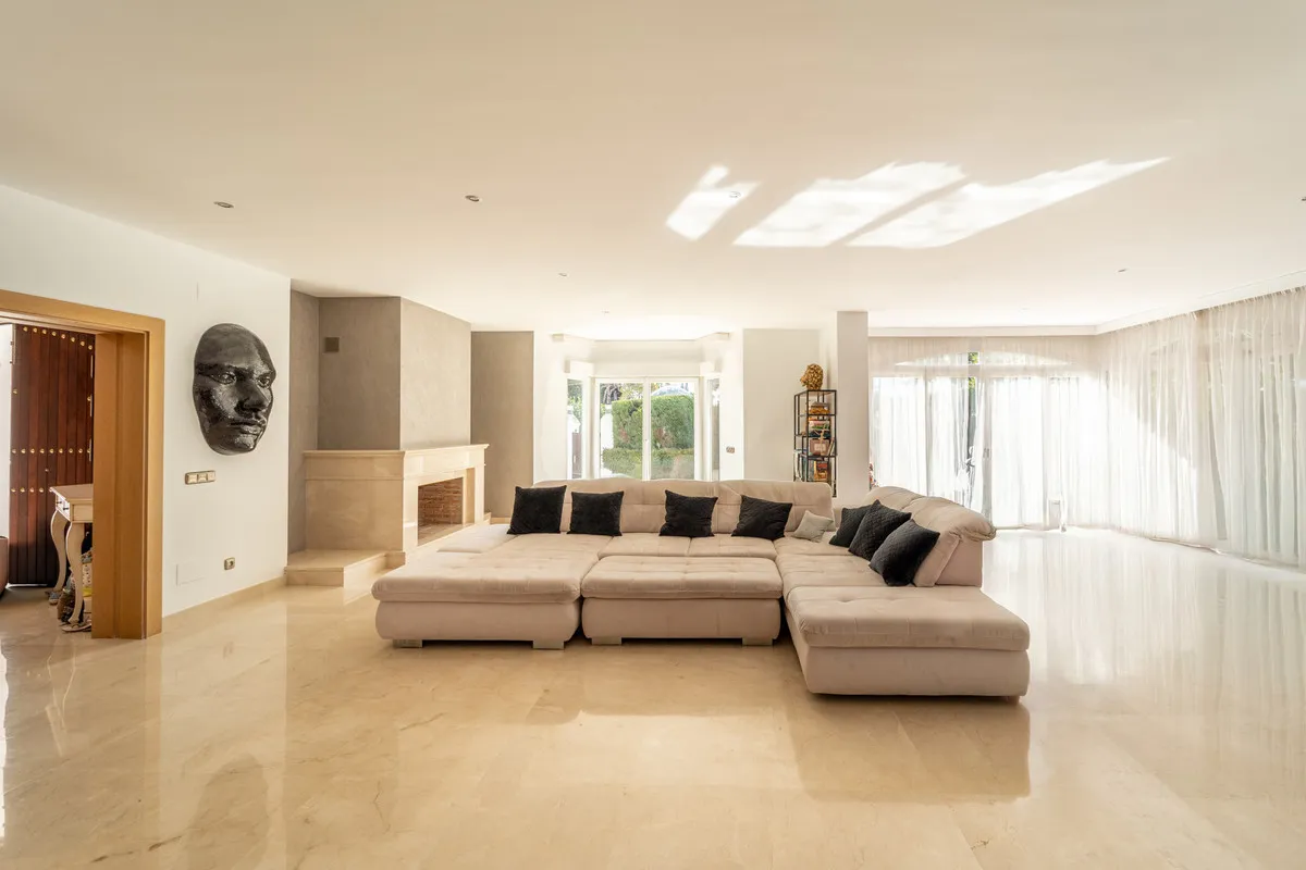 56faeac4-302c-4ab1-933a-8472f2606d7a