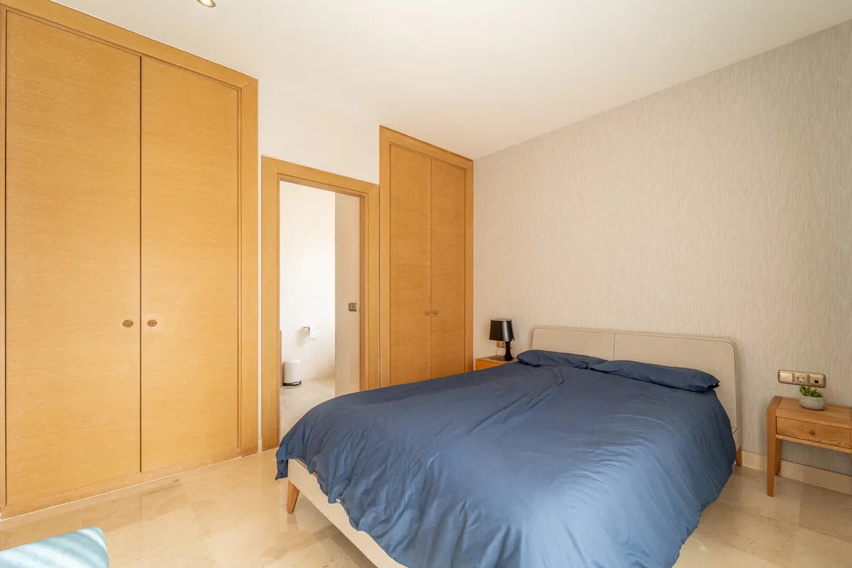 99ba8f87-f2a6-42c4-a38d-ec947dd6faf2