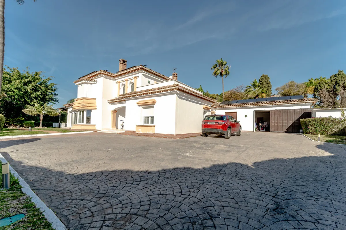 ca80e798-e475-4324-8295-a13fe0de9c7e