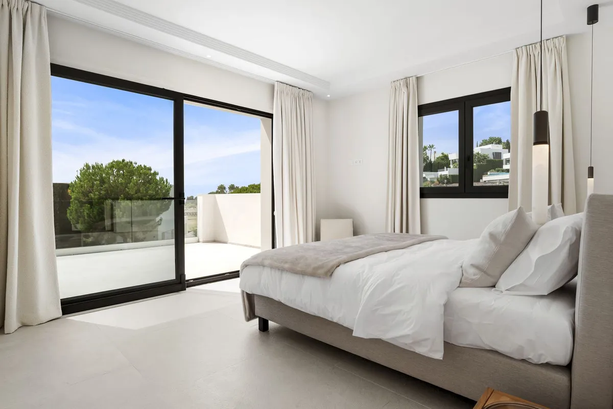 70492c32-cd20-4abd-bac7-a91c3c10dff8